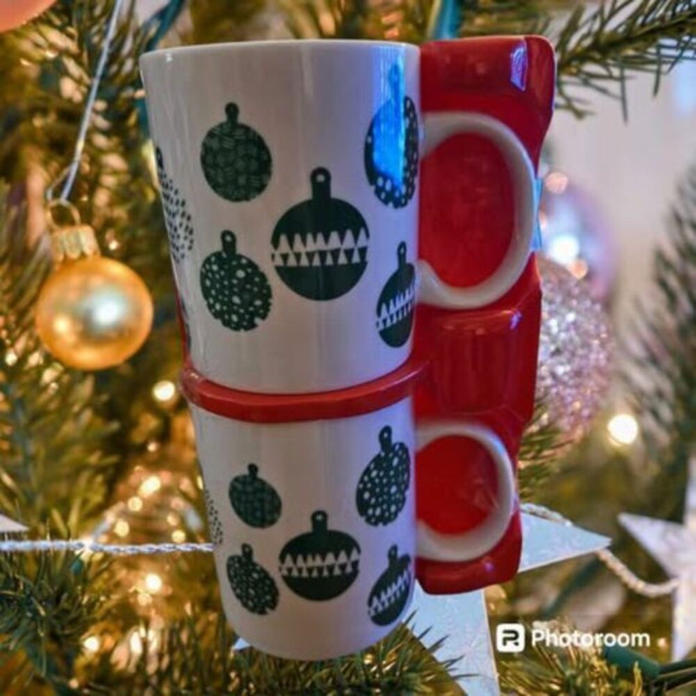 Starbucks 12 ounce 2016‎ Christmas Green Baubles Mug/Holiday